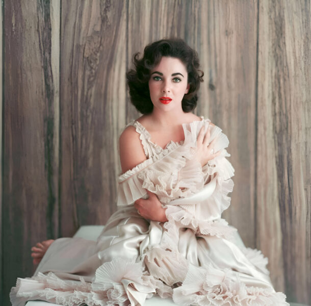 Hollywood Royalty: When Elizabeth Taylor Begged to Join General Hospital