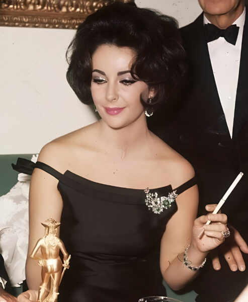 Hollywood Royalty: When Elizabeth Taylor Begged to Join General Hospital