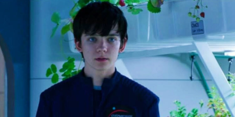 Asa Butterfield in The Space Between Us