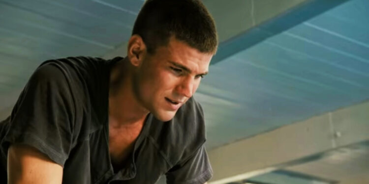 Austin Stowell in Dolphin Tale