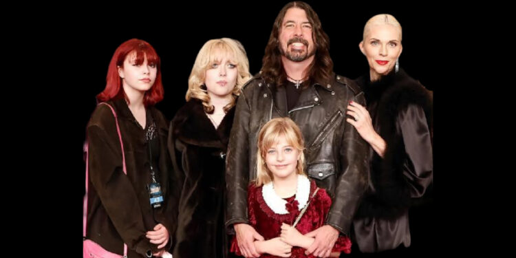 Jordyn Blum and Dave Grohl and their daughters