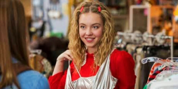 Sydney Sweeney in Everything Sucks!