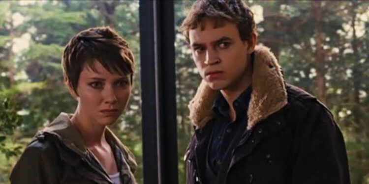 Valorie Curry in The Twilight Saga: Breaking Dawn – Part 2