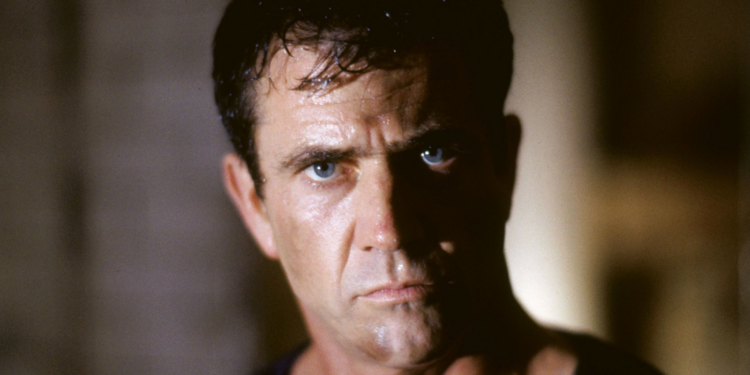 Mel Gibson in Conspiracy Theory (1997)