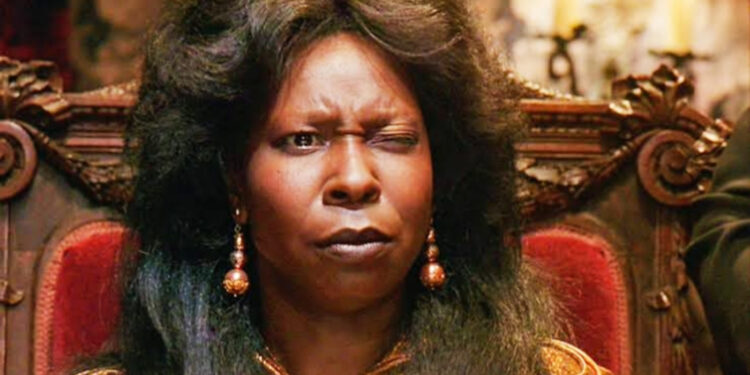 Whoopi Goldberg in Ghost 1990 cast