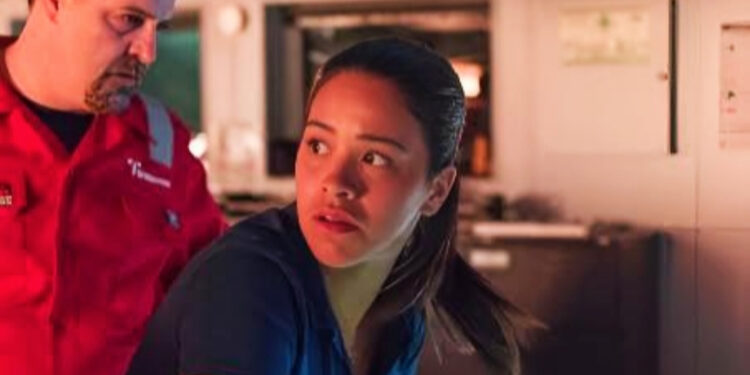 Gina Rodriguez in Deepwater Horizon