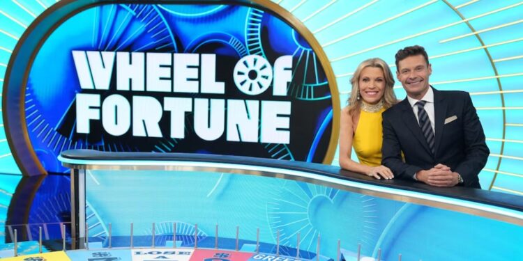 Vanna White and Ryan Seacrest on 'Wheel of Fortune