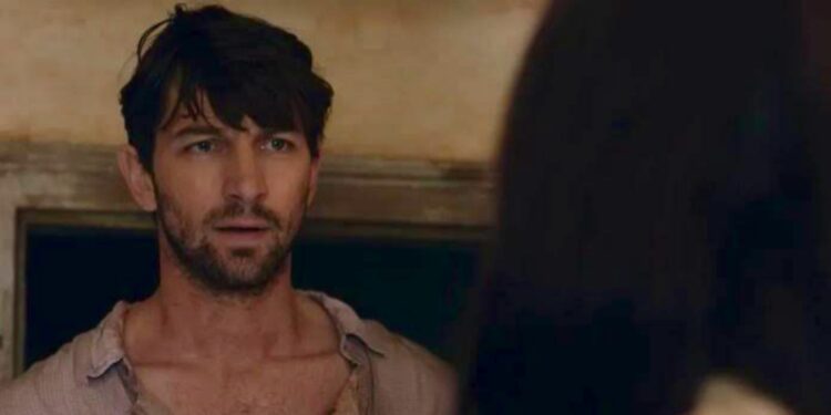 Michiel Huisman in Echo 3