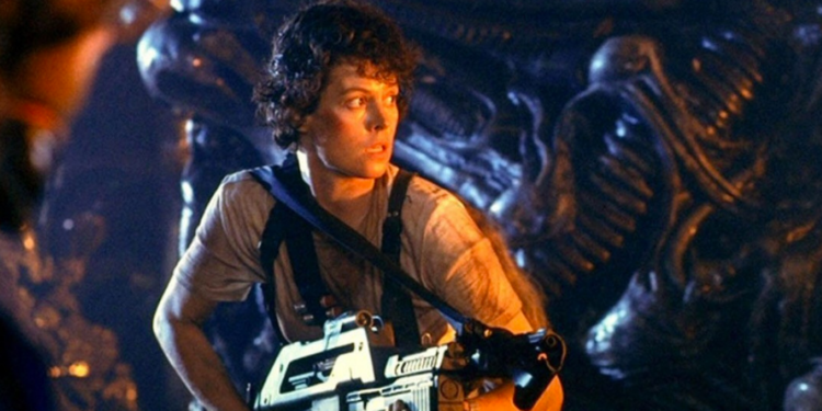 Best Sequels That Beat the Original at the Box Office: Aliens (1986)