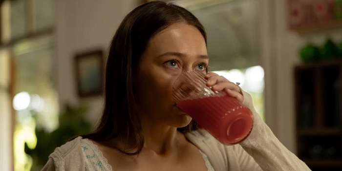 Alycia Debnam-Carey as Milla Blake in Apple Cider Vinegar