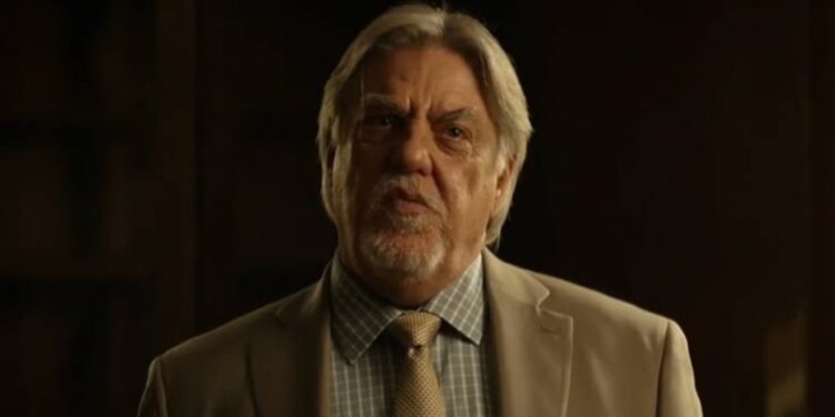 Mayor Grover Teale in Reacher