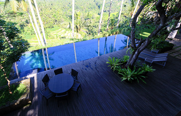 30 Amazing Infinity Pools Around The World