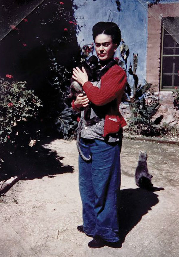 Famous Artists Photographed With Their Cats