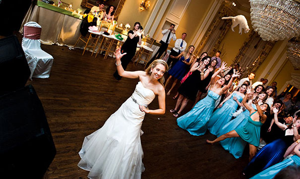 Bride&#8217;s Bouquets Replaced By Flying Cats In The Latest Wedding Photography Trend