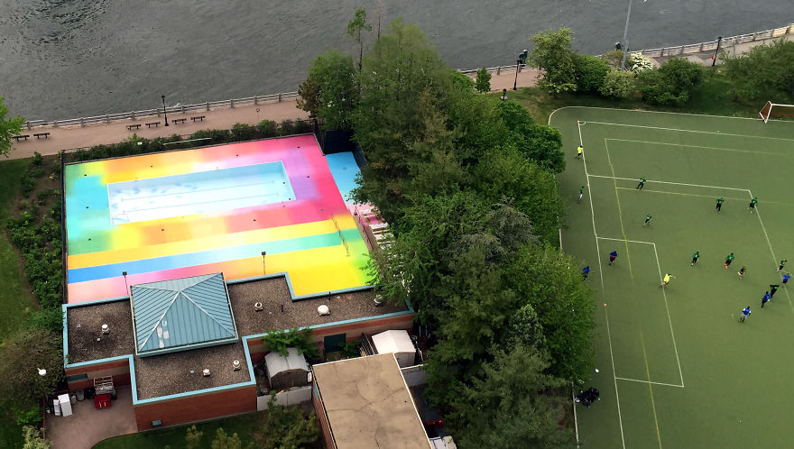 I Used 120 Gallons Of Paint To Revive An Abandoned Pool On Roosevelt Island