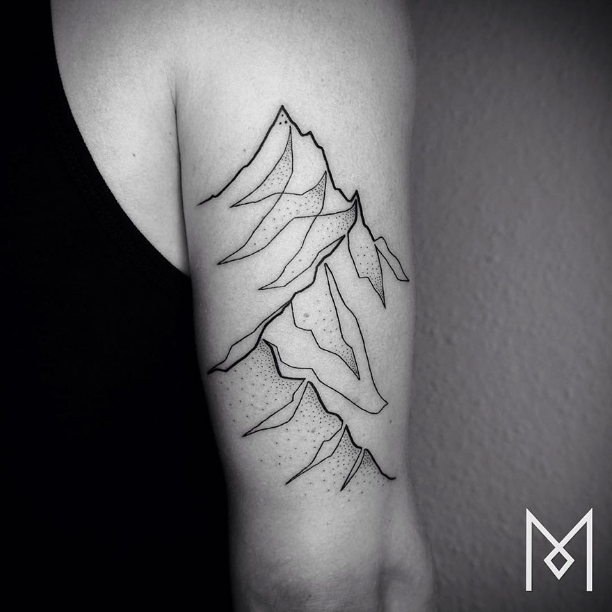 Minimalist Single Line Tattoos By Iranian-German Artist (59 Pics) Minimalist Single Line Tattoos By Iranian-German Artist (59 Pics)