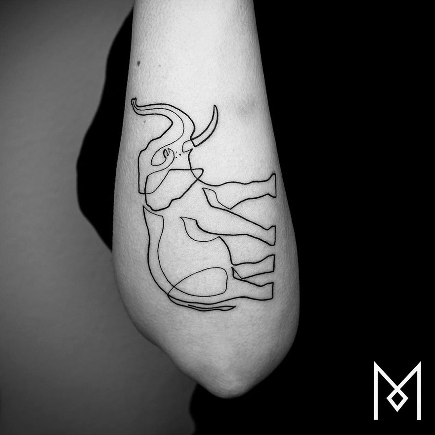 Minimalist Single Line Tattoos By Iranian-German Artist (59 Pics) Minimalist Single Line Tattoos By Iranian-German Artist (59 Pics)