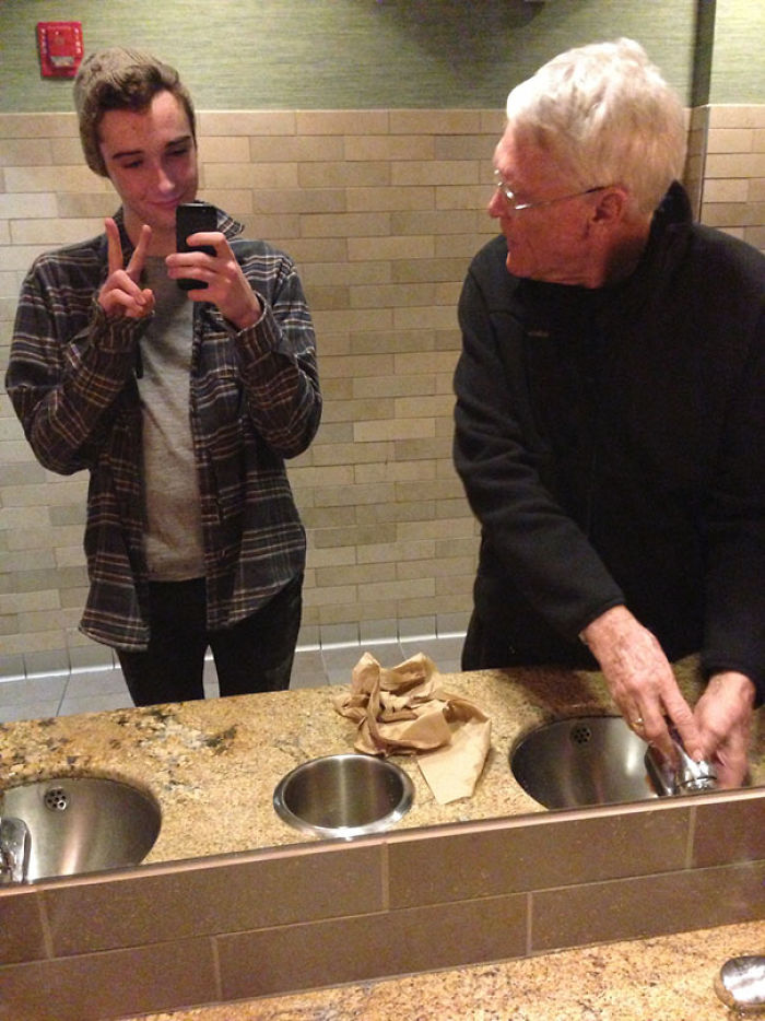 72 Epic Fails and Hilarious Selfies Gone Totally Wrong