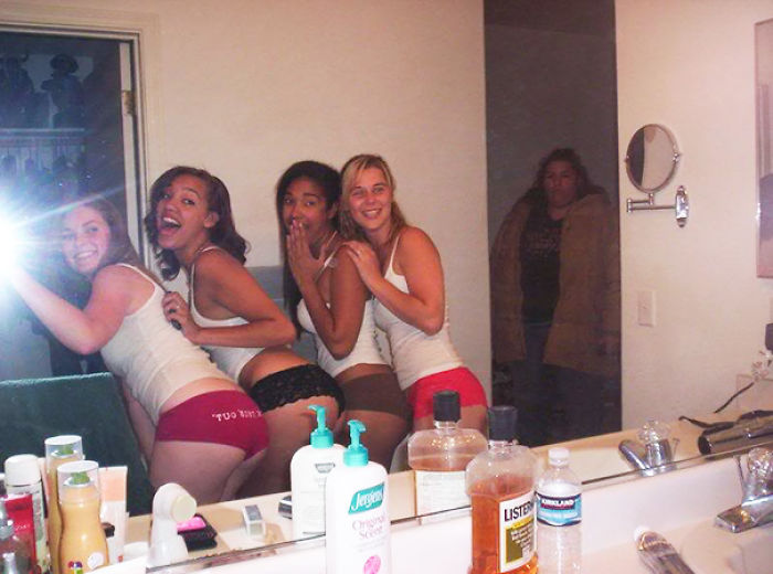72 Epic Fails and Hilarious Selfies Gone Totally Wrong