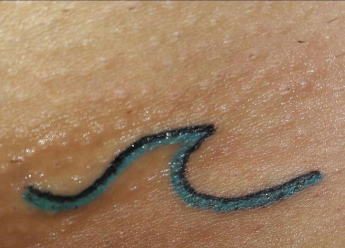 This Brazilian Tattoo Artist Is Horrible At Drawing, But People Still Pay Her To Get Inked (41 Pics)