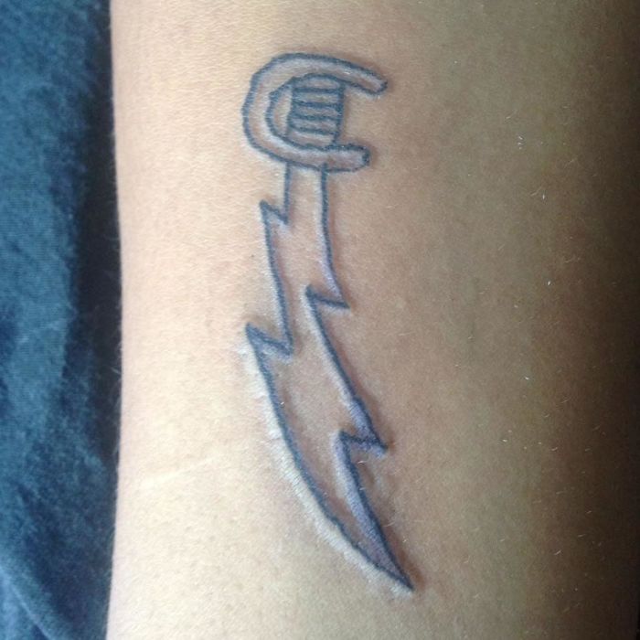 This Brazilian Tattoo Artist Is Horrible At Drawing, But People Still Pay Her To Get Inked (41 Pics)