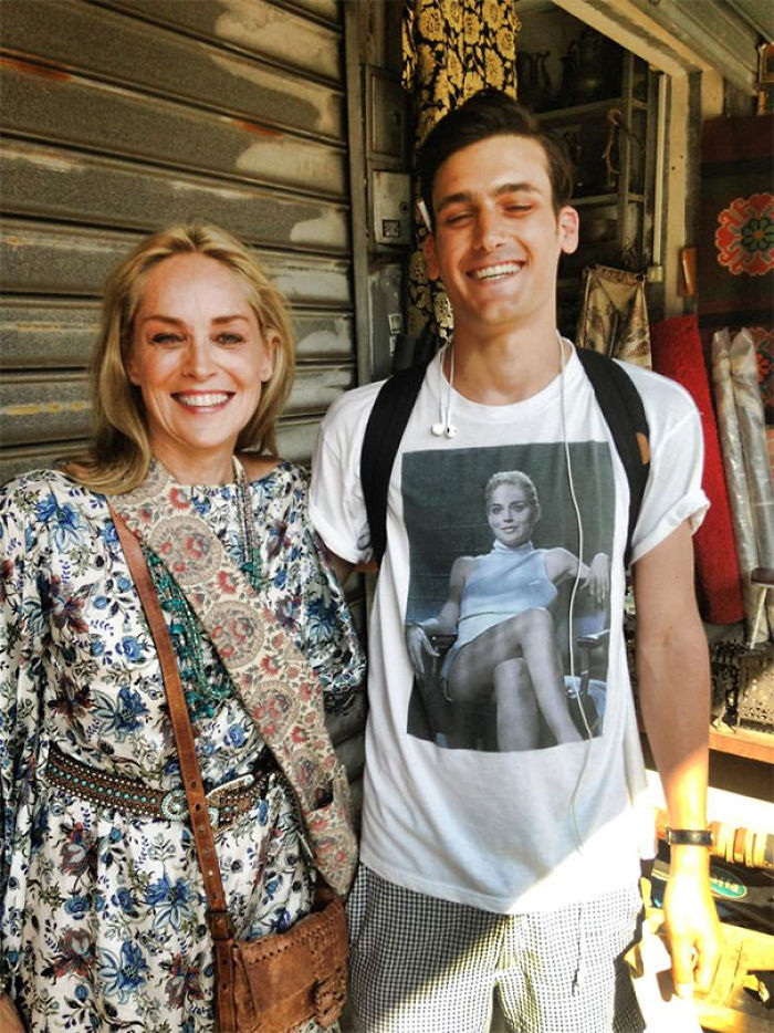 90 Hilarious Times People Wore The Right Shirts At The Right Time
