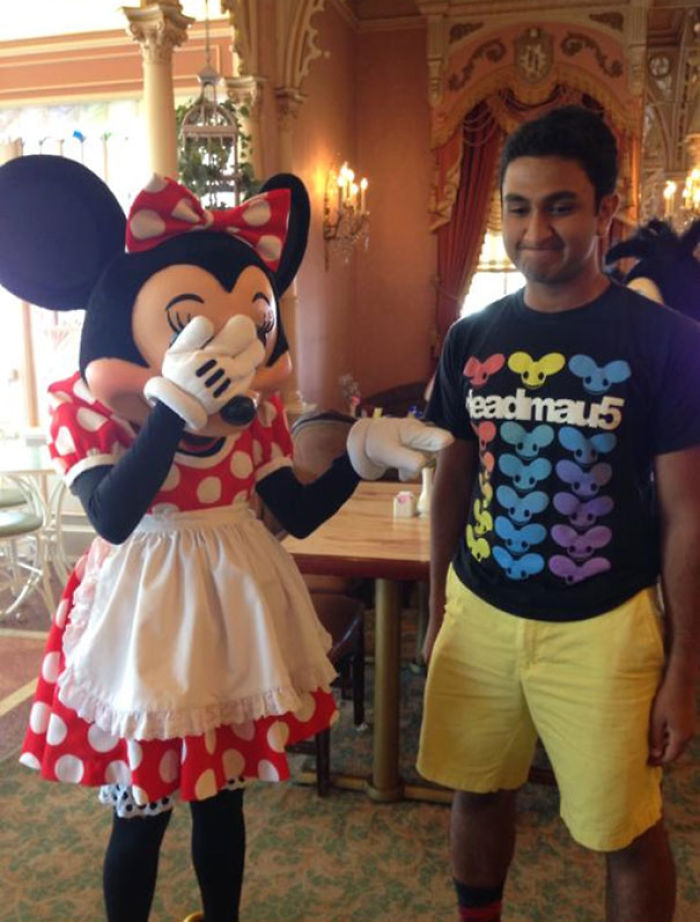 90 Hilarious Times People Wore The Right Shirts At The Right Time