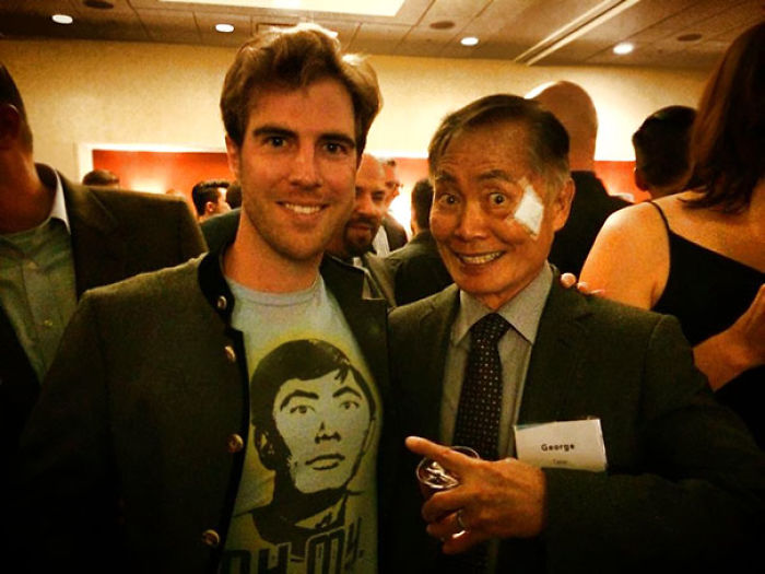 90 Hilarious Times People Wore The Right Shirts At The Right Time