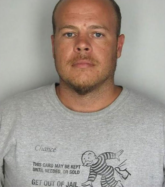 90 Hilarious Times People Wore The Right Shirts At The Right Time