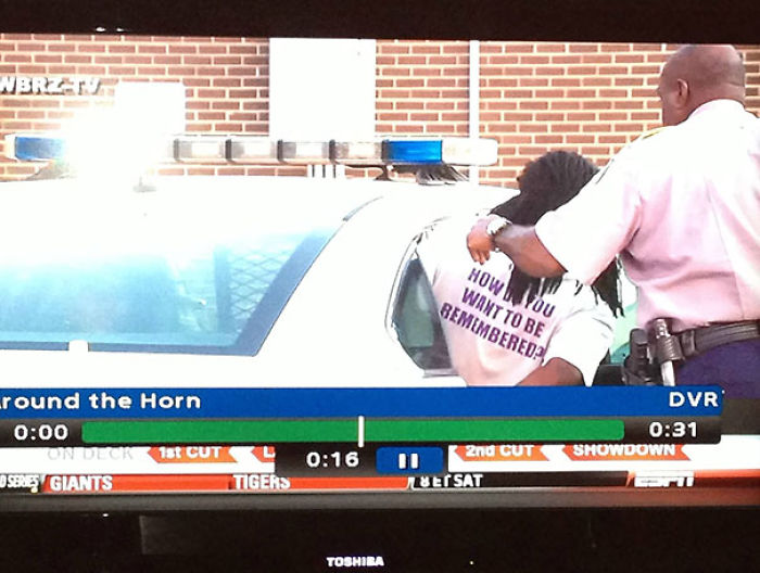90 Hilarious Times People Wore The Right Shirts At The Right Time