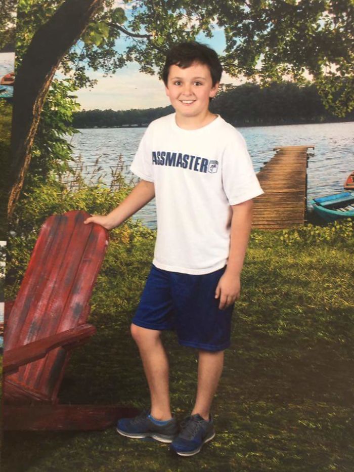90 Hilarious Times People Wore The Right Shirts At The Right Time