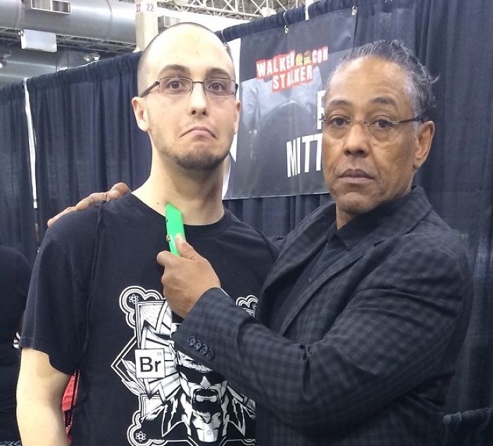 90 Hilarious Times People Wore The Right Shirts At The Right Time
