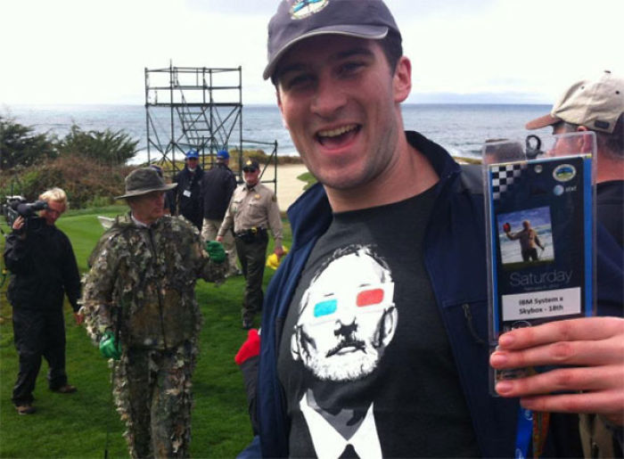 90 Hilarious Times People Wore The Right Shirts At The Right Time
