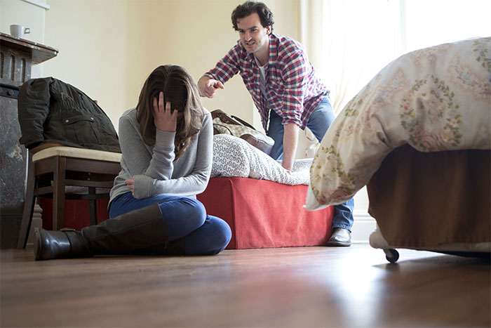 Woman Writes A Detailed Plan For Anyone Who&#8217;s Trying To Escape An Abusive Partner