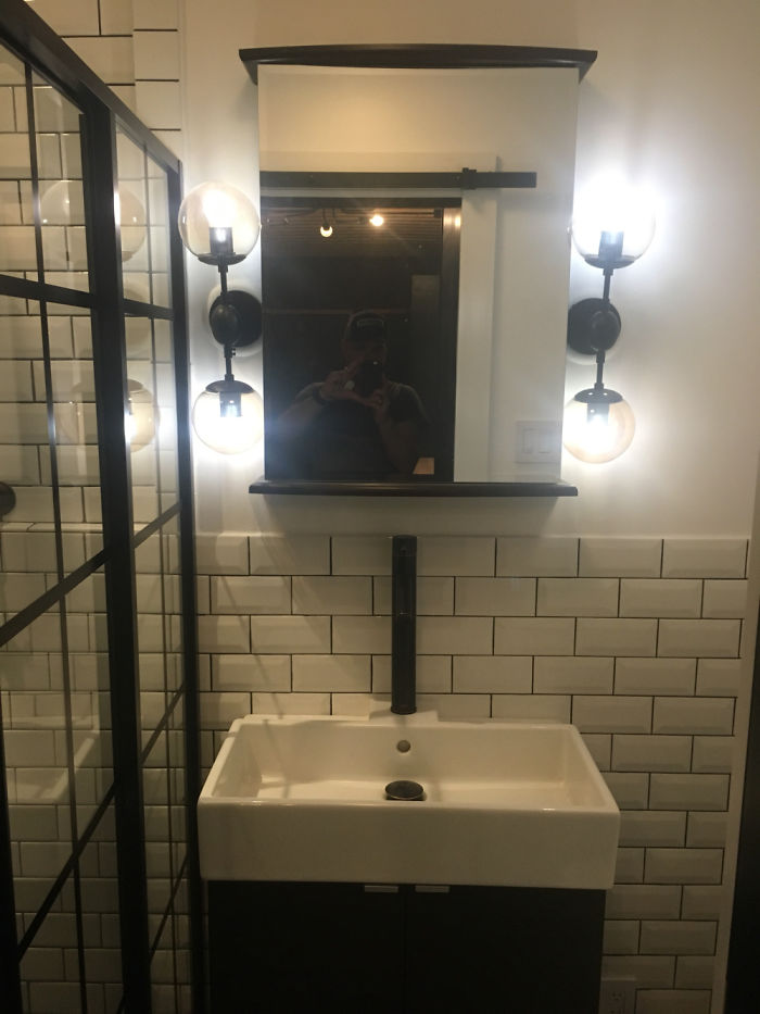 Man Uses 11 Shipping Containers To Build His 2,500 Square Foot Dream House, And The Inside Looks Amazing