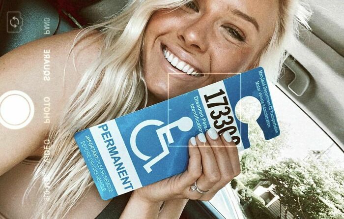 Woman With No Legs Gets Scolded For Parking In A Disabled Spot, And Her Powerful Response Goes Viral