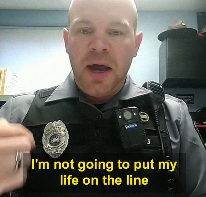 In This Viral Thread, This Policeman Calls Out Lazy Cops Who Pretend To ‘Mistake’ Guns For Tasers