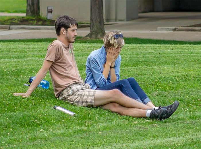 30 Times Friendships Ended Because People Realized They Were Fake, Shared By Folks Online