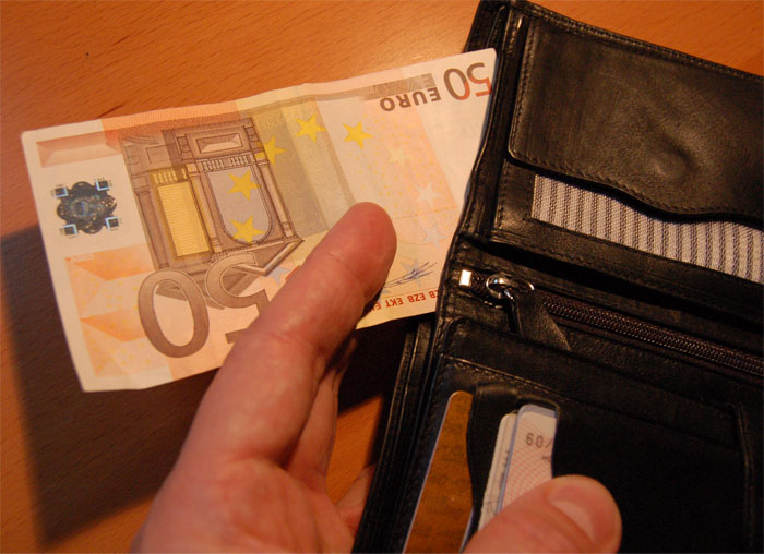 30 Times Friendships Ended Because People Realized They Were Fake, Shared By Folks Online