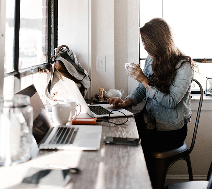 40 Ridiculous, Bizarre, And Dumb Stories From People Who Had To Deal With The Most Frustrating Things At Work