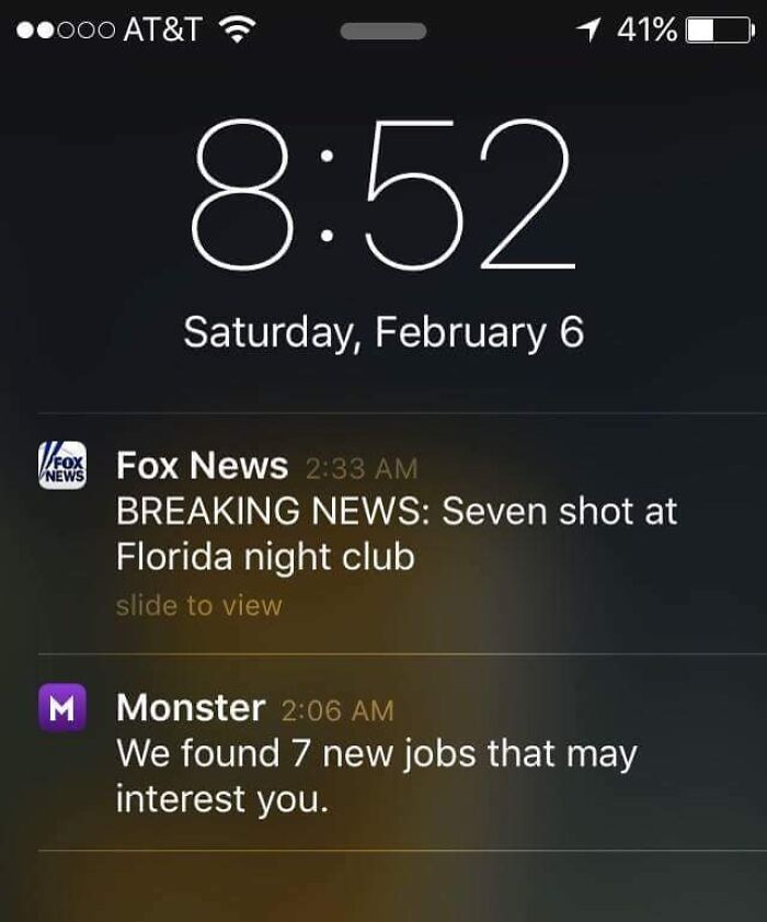 40 Times Ad Placements Were So Out Of Touch, It Resulted In Hilarious Mishaps