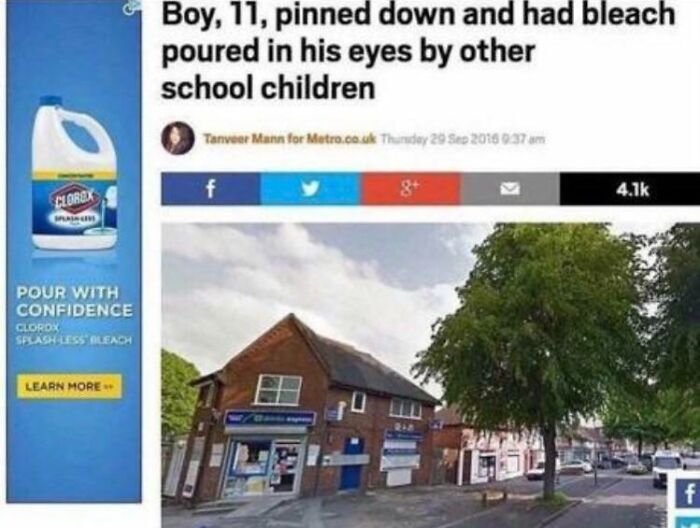 40 Times Ad Placements Were So Out Of Touch, It Resulted In Hilarious Mishaps