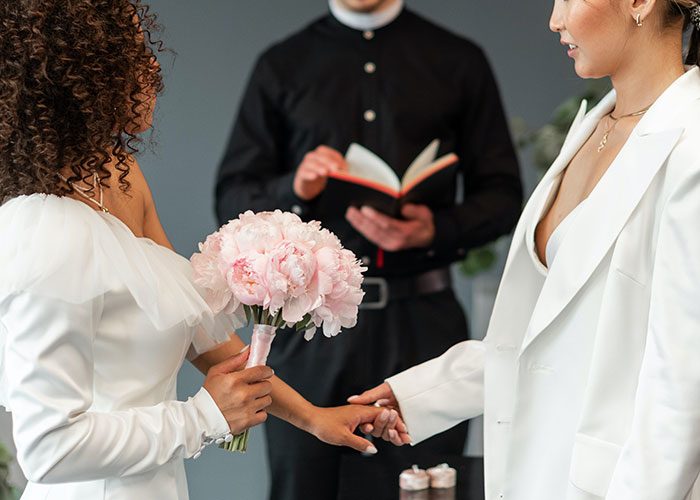 35 Things Married Folks Wish All Unmarried People Knew About Marriage
