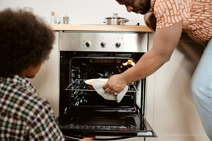 35 Habits People Developed Because They Are Poor That Others Might Not Have Thought About