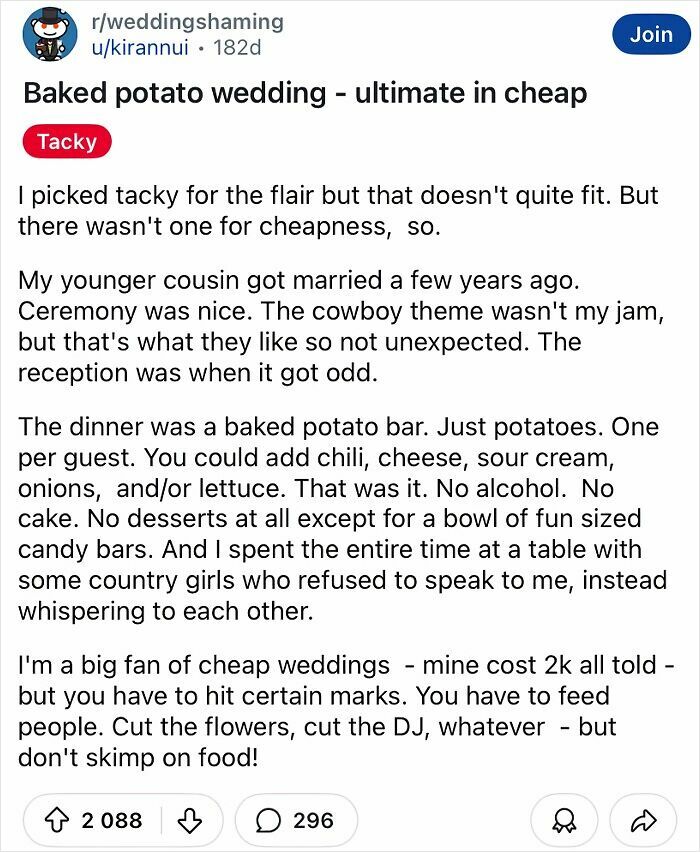 60 Of The Most Tacky And Chaotic Wedding People Have Ever Attended