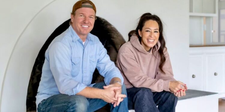 Chip and Joanna Gaines HGTV stars