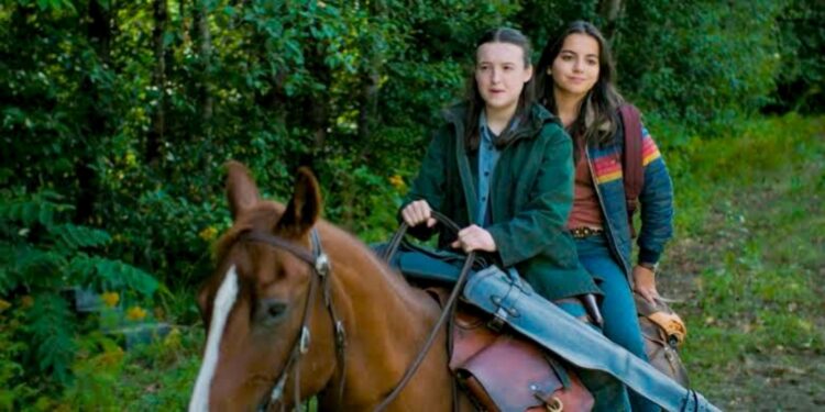 Ellie and Dina leave Jackson in The Last of Us