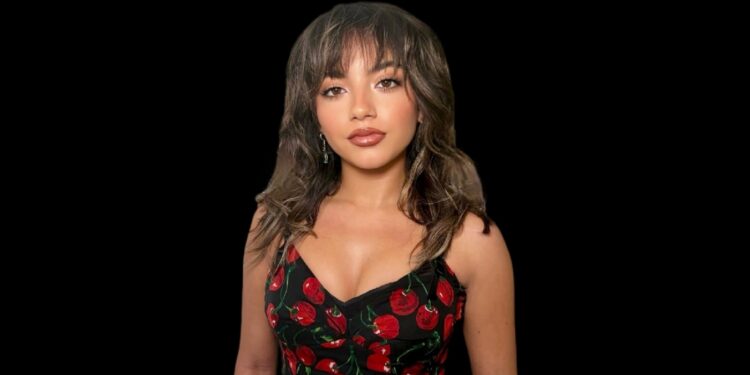 Isabela Merced