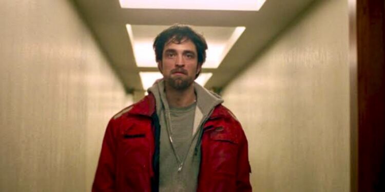 Robert Pattinson in Good Time