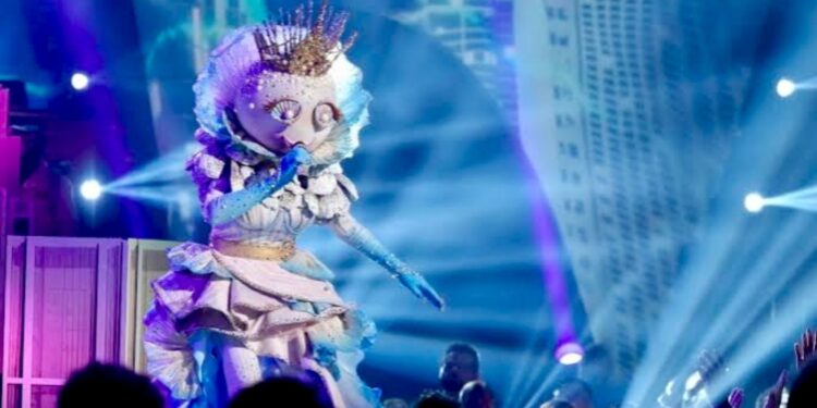 Pearl in The Masked Singer season 13
